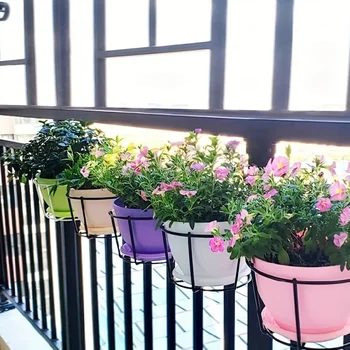 Round Metal Hanging Planters Set 3