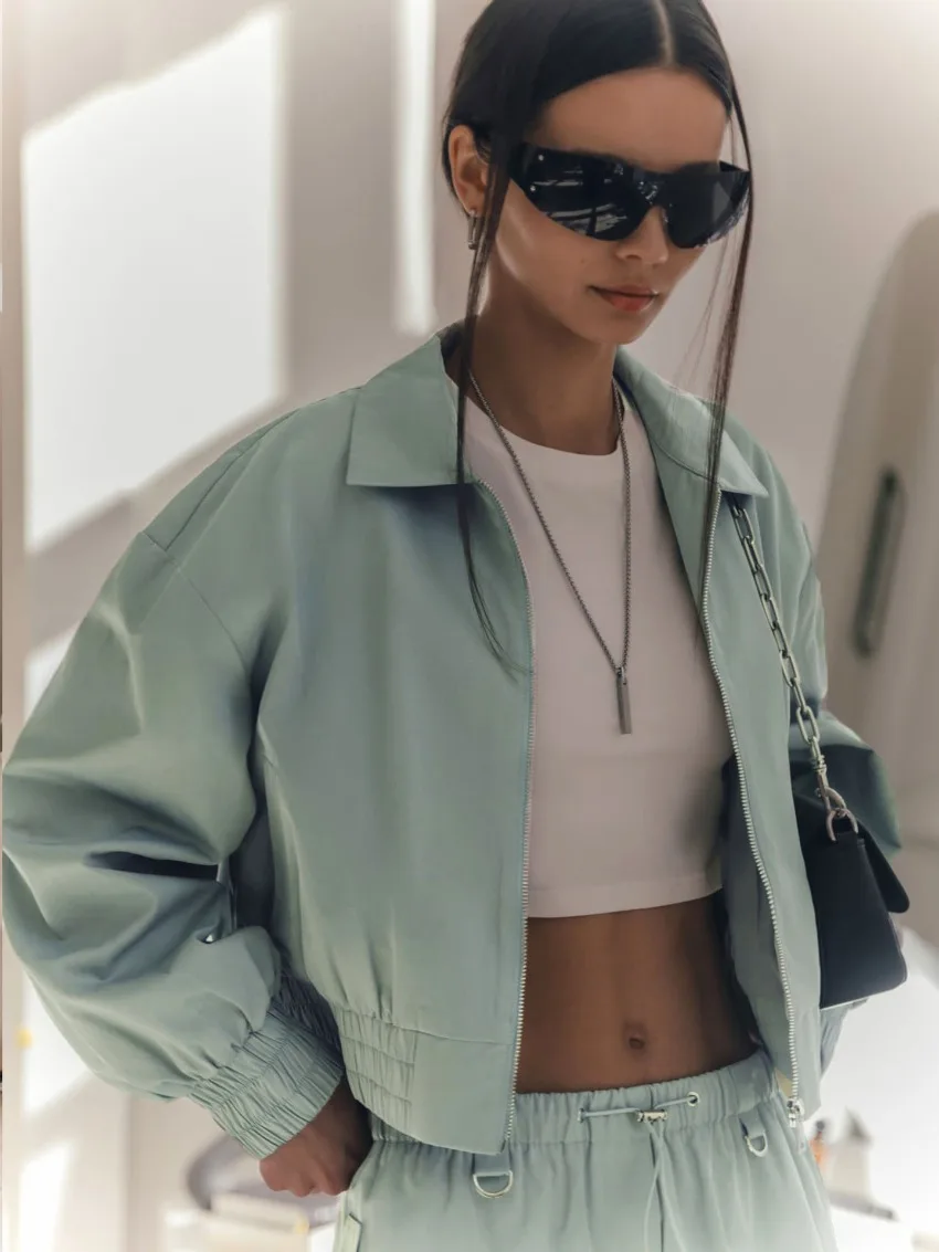 

2023 100% Cotton Short Cargo Jacket 2023 Autumn Winter Elastic Waist Turn-down Collar Girls Streetwear Crop Tops Coats New