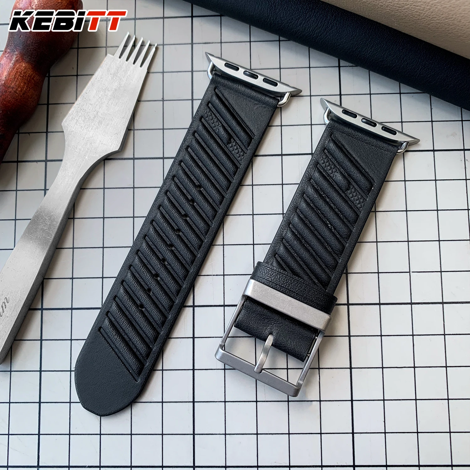 (Silver)BlackLeather