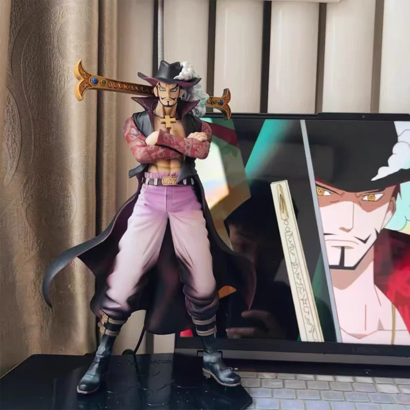 P.O.P Dracule Mihawk フィギュア New Megahouse POP MAX One Piece Hawk-Eye Dracule Mihawk 1/8