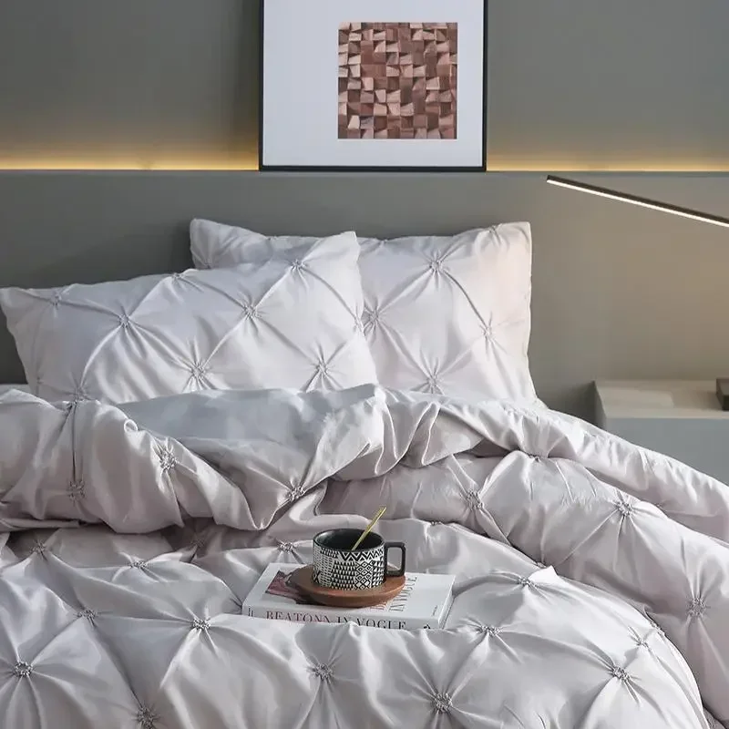 

Luxury Polyester Pinch Pleate Solid Color Bedding Set Duvet Cover With Pillowcase US King Size 3Pcs Beding