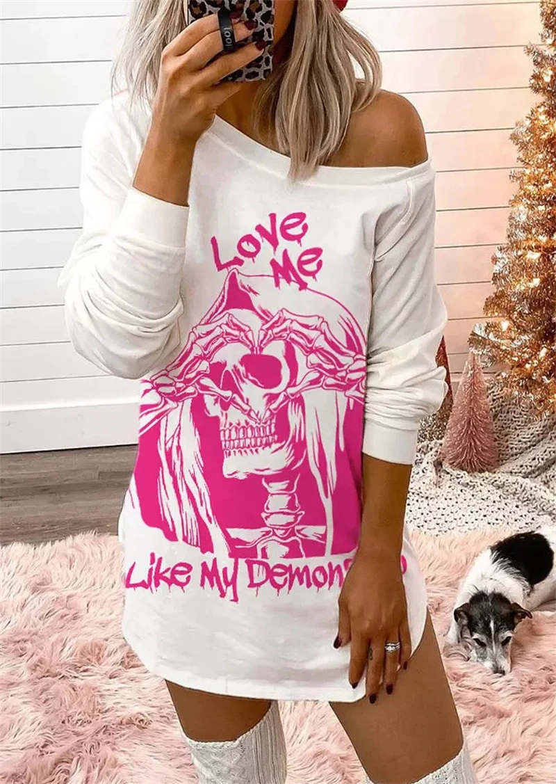 Рисунок 4 - Платье-свитшот с воротником-лодочкой