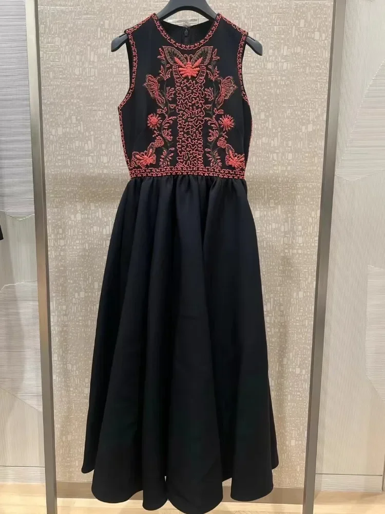 

Embroidery Indie Folk Vintage Black Sleeveless Hand Work Beading Midi Dress 2024 Early Spring
