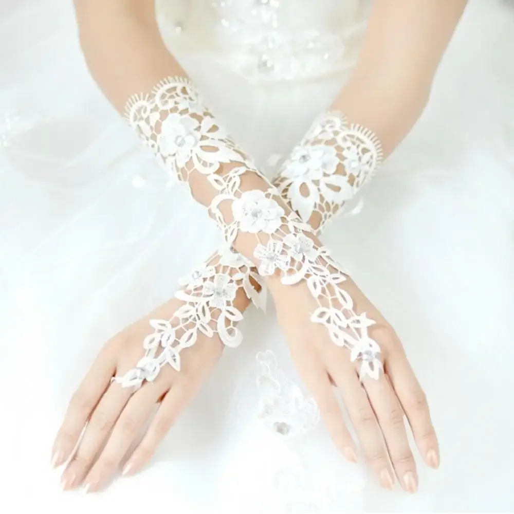 

1 Pair White Gloves Long Lace Floral Bride Wedding Party Evening Dress Fingerless Gloves Bridal Accessories