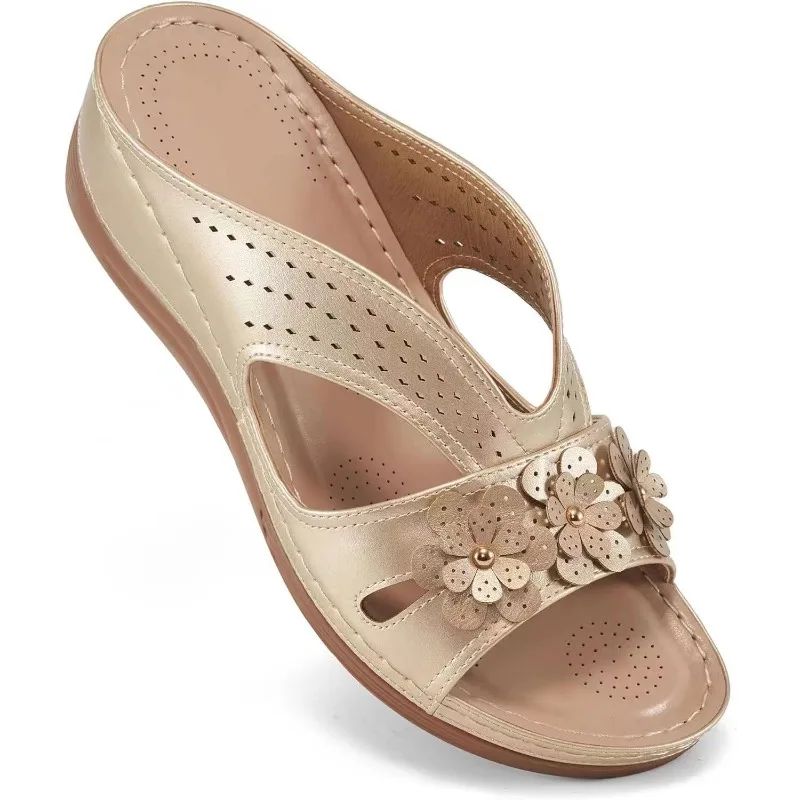 Woman 2024 Trend Women's Slippers Casual Flower Hollow Wedge Beach Shoes Outdoor Fashion Platform Comfortable Non-slip Sandals