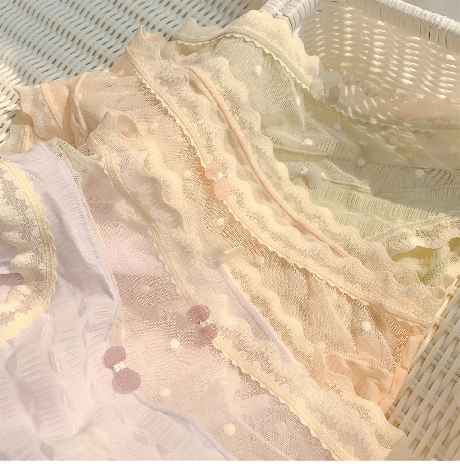 

Girls' Summer Thin Underpants Women's Bow Dots Low Waist Sweet Mesh Lace Pure Desire Women's Pink Perspective Panties Briefs