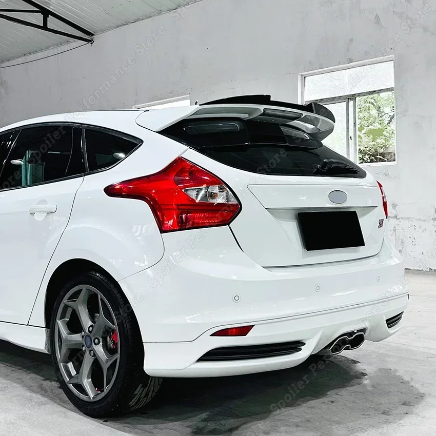 Spoiler Laterale Posteriore Per Paraurti – Compatibile Con Ford Focus 3 RS (2015-) Maxton Design, ABS Nero Lucido