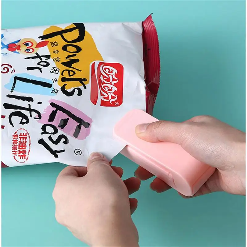 

Portable Bag Heat Sealer Plastic Package Storage Bag Clip Mini Sealing Machine Handy Sticker Seal For Food（without Battery)