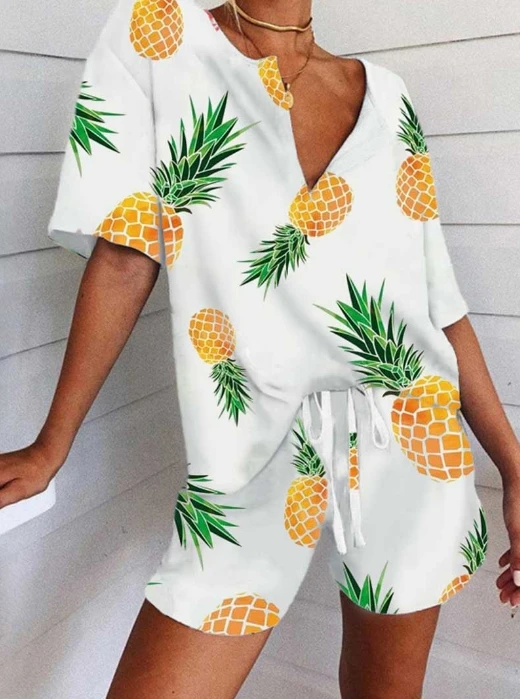 Women British Style Set for Spring/summer 2024 Latest V-Neck Ice Cream Color Vacation Comfort Print Short Slept Two-Piece Set hardcore spring and summer printing men high quality leisure comfort new eight color short sleeved suit casual fashion t shirt