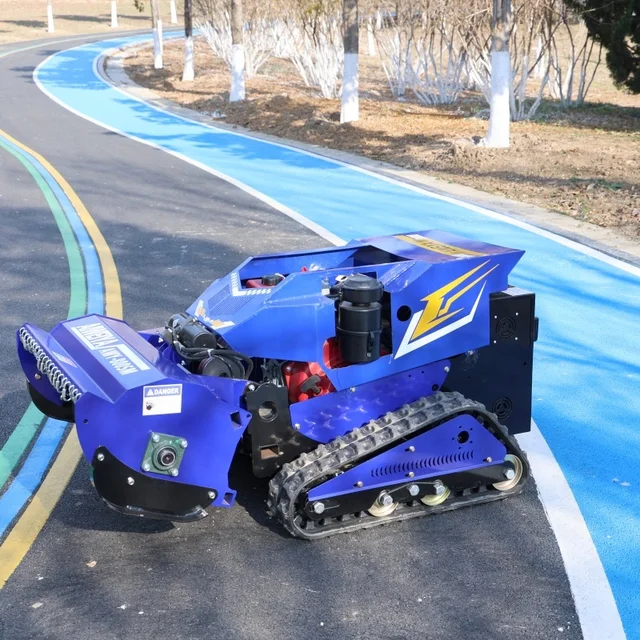 Customized High Efficiency Ride on Lawn Mower with Engine for flail mower Golf Courses and Gardens 2