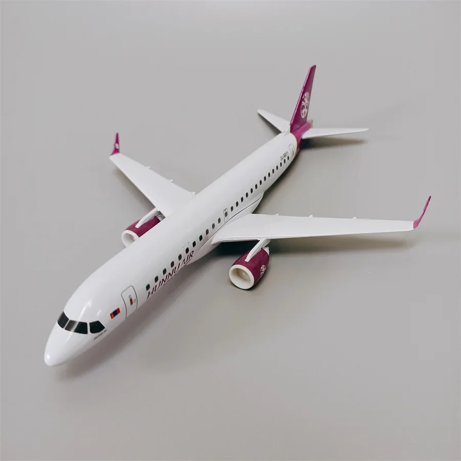 20cm Model Alloy Airplane Air Mongolian Hunnu Air Embraer E-190 E190 Airlines Plane Model Diecast Aircraft Kids Gift home decor