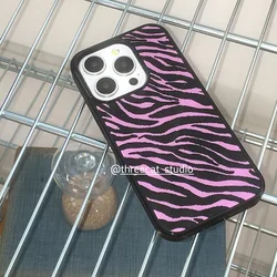 Korean Sweet and Spicy Girl with Zebra Stripes Phone Case - Y2K Classic Design Cover - iPhone 15 Plus (A)