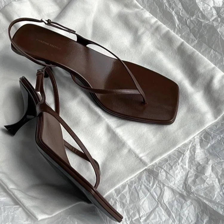 Retro Square Toe Clip Toe Sandals Kitten Heel Back Strap Brown Solid Concise French Style Sexy Fashion Women Shoes Summer Casual