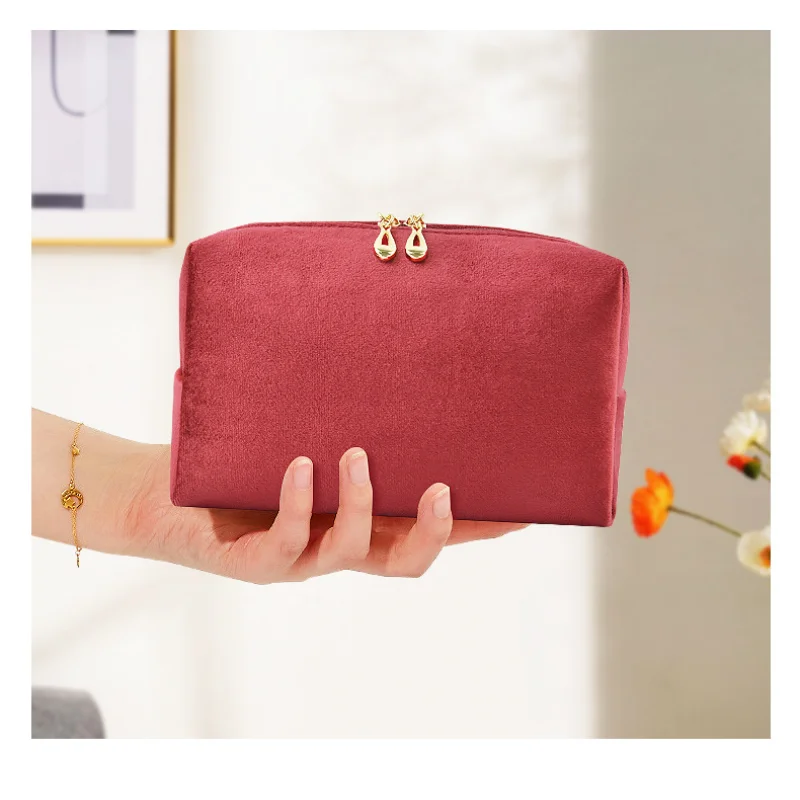 Velvet Cosmetic Bag for Women New Fabric Large Capacity Makeup Bag Zipper Cosmetics Organizer Home Travel 3