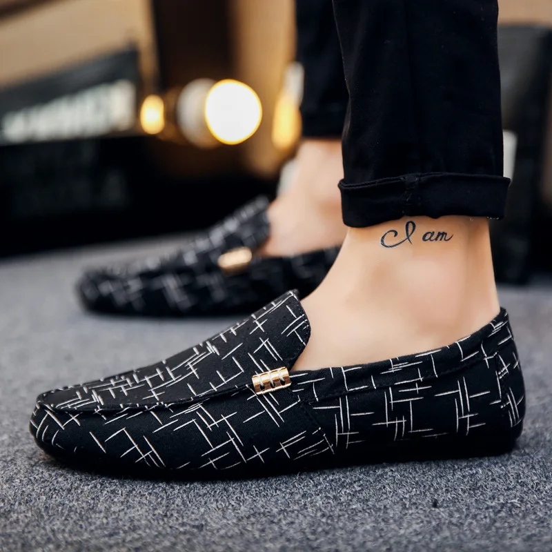 Spring Summer Men's Loafers Comfortable Flat Casual Shoes Men Breathable Slip-On Soft Leather Driving Shoes Moccasins 2