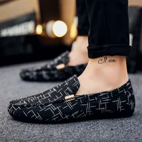 Spring Summer Men's Loafers Comfortable Flat Casual Shoes Men Breathable Slip-On Soft Leather Driving Shoes Moccasins 2