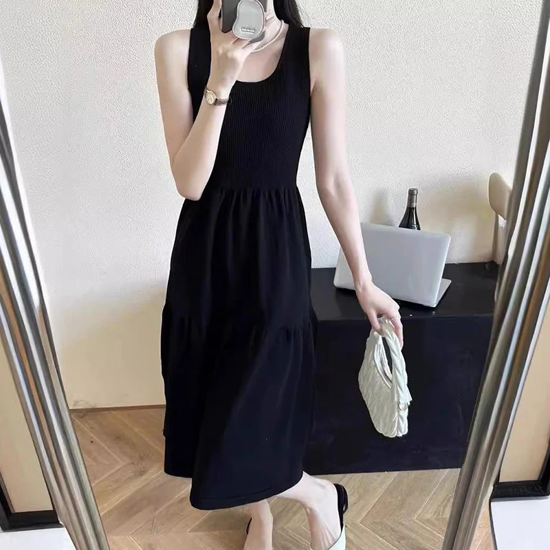 

New Women Knitted Sleeveless Solid Color Casual Daily Knee-length Tank Minimalist Style Dress