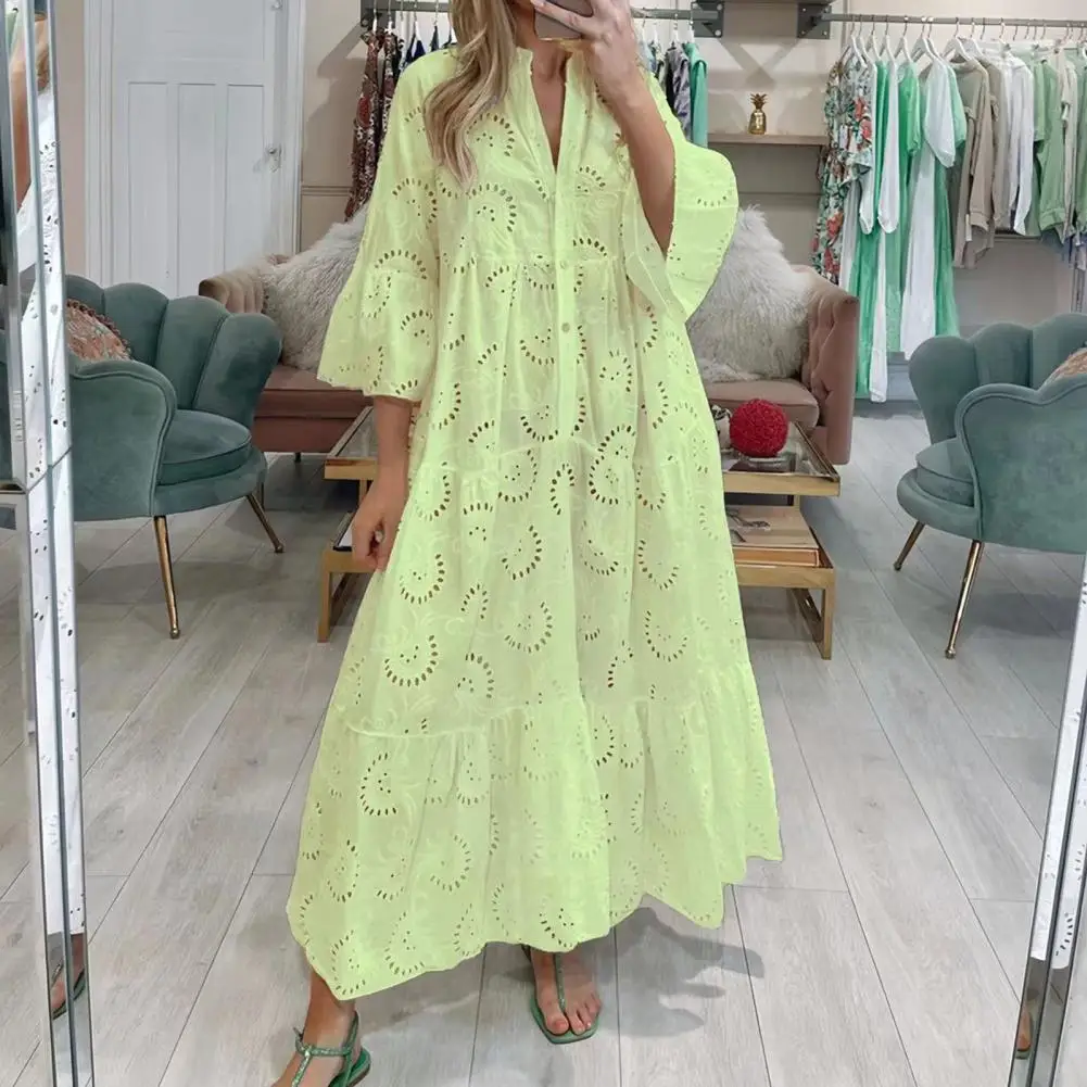 Maxi Vestido com Rendas Florais Leves