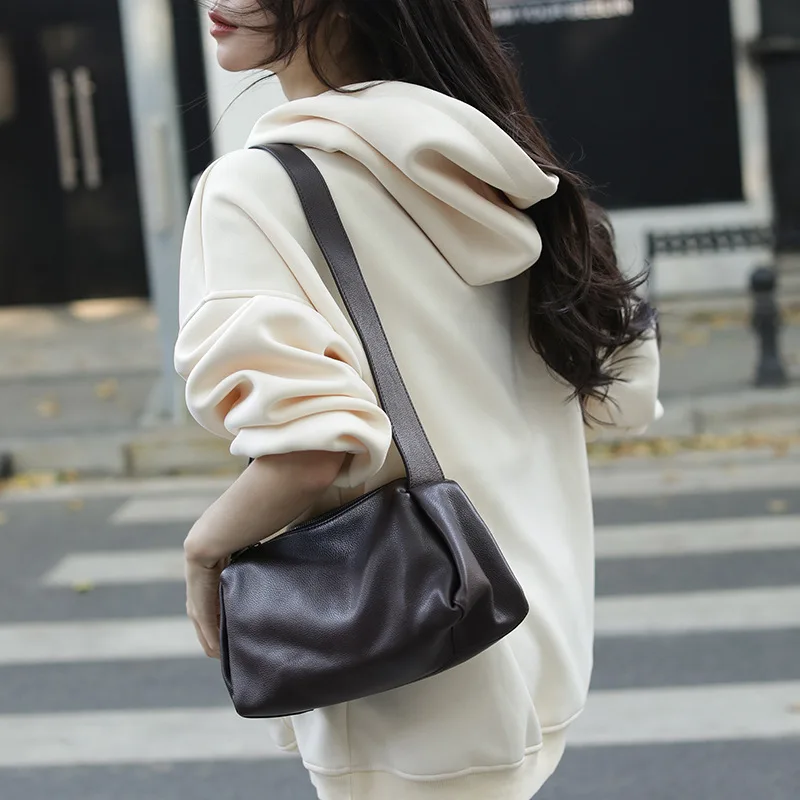 New Simple Shoulder Handbag Women's Genuine Leather Crossbody Bag Real Cowhide Ladies Bag Versatile Casual Small Bag Pillow Bag