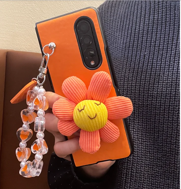 Z Fold 5 Luxury Fashion Cute Flower Pearl Hand Chain Bracciale Cover Per Samsung Galaxy Z Fold 4 2 1 3 5G Custodia In Pelle Fold3