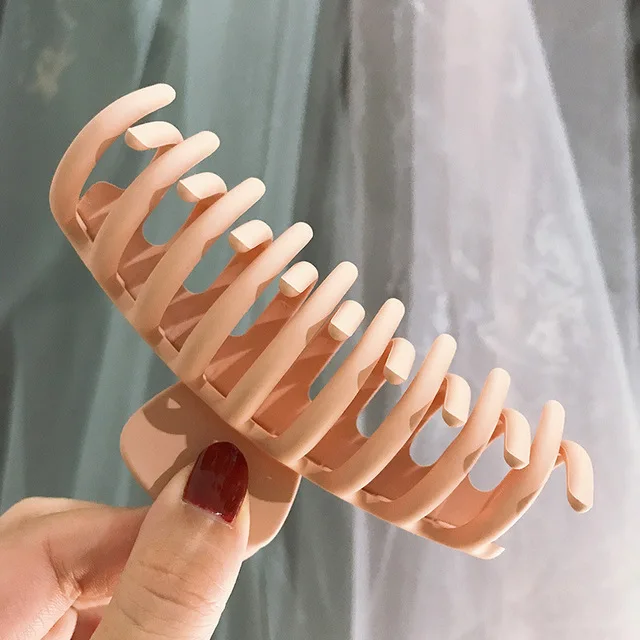 Hot Sale Solid Color Claw Clip Large Barrette Crab Hair Claws Bath Clip Ponytail Clip For Women Girls Hair Accessories Gifts A7-11cm