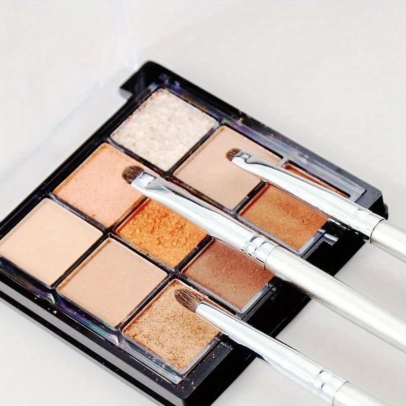 Small eyeshadow brush, ABS plastic handle, natural horse bristles, for detail blending smoky eye makeup, suitable all skin types