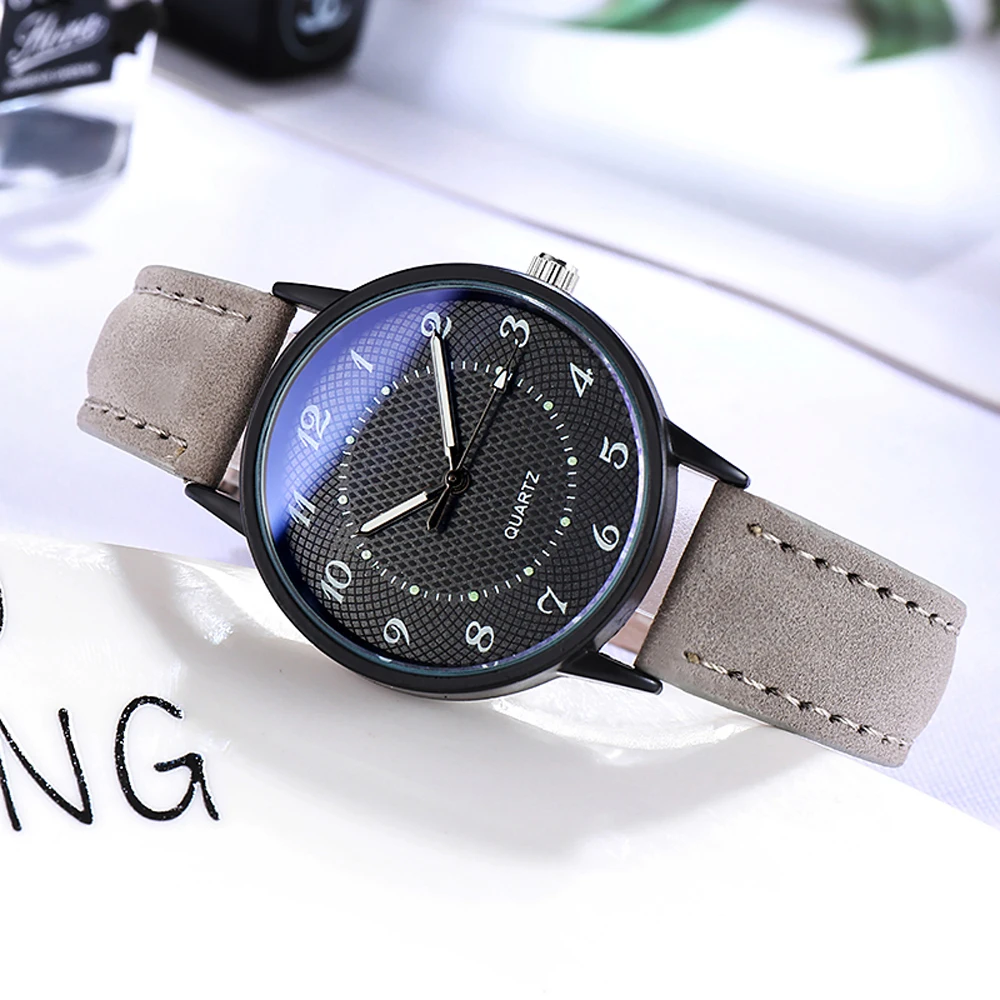 Classic Women\'s Casual Quartz Leather Band Strap Watch Round Analog  Wrist  Luminous Hands Clock