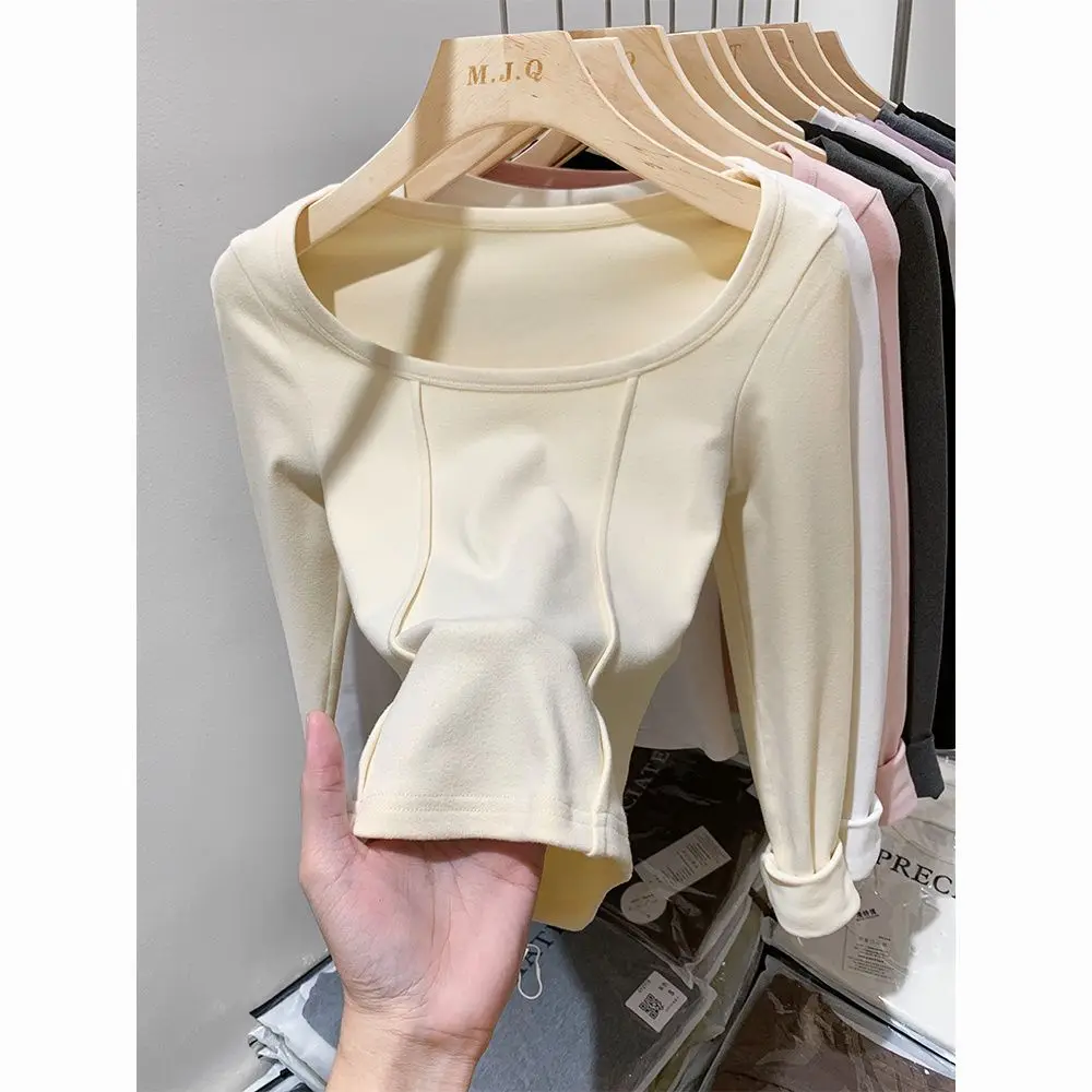 

Fishbone Linear U-neck Velvet Undershirt Women's Autumn/winter Long-sleeved T-shirt with Slim-fit Black Frayed Cropped Top