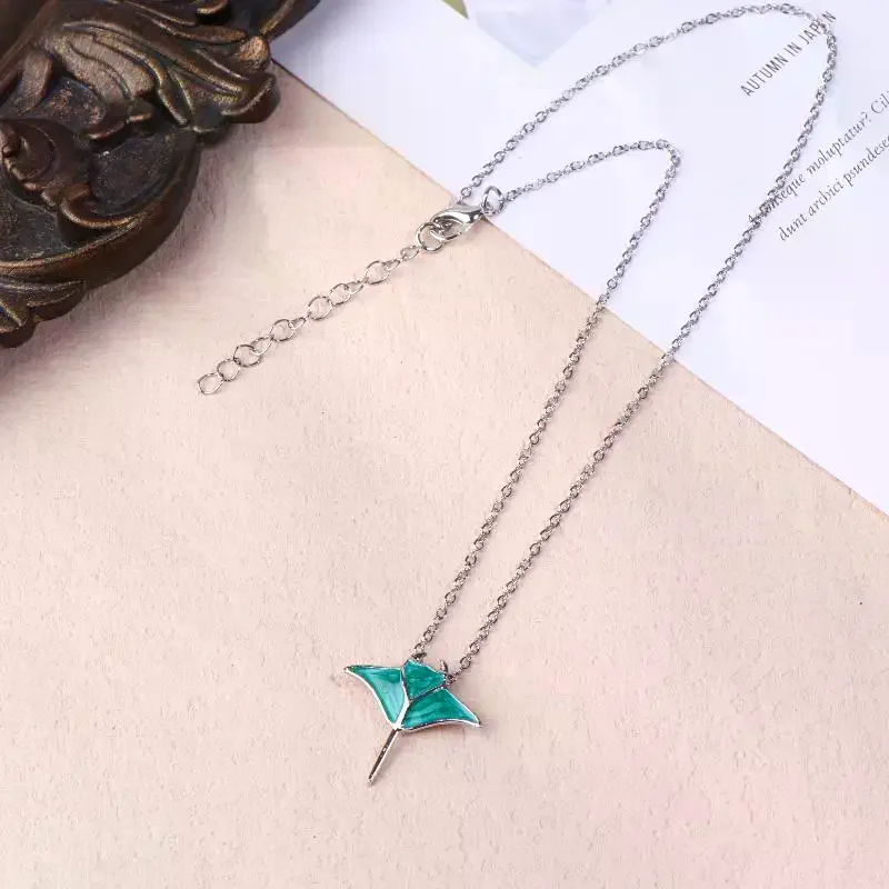 Ocean Blue Manta Pendant Necklace For Women Fashionable Cute Design Daily Wear Jewelry Gift