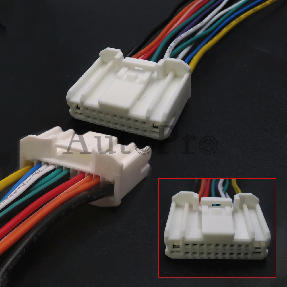 

1 Set 20 Hole Auto Stereo Radio CD Wire Harness Adapter Car Audio Horn ISO Connector Wire Plug For Nissan