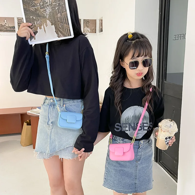 Source Hot Selling Children'S Bags 2023 New Trend Bag Western Style Girls  Square Shoulder Bag For Kids on m.