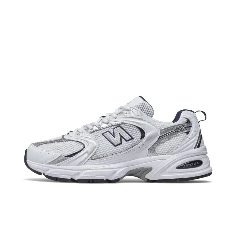Sports Shoes Men's and women's shoes with silver mesh for height increase sports jogging shoes casual retro dad shoes