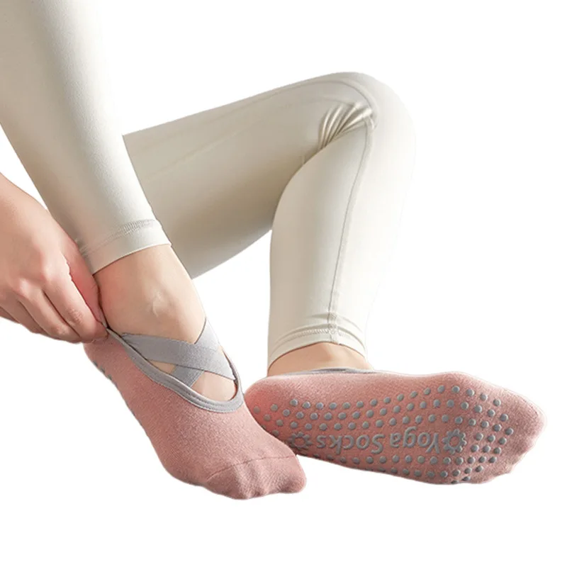 1Pair Professional Women Yoga Socks Silicone Anti-slip Ballet Pilates Socks Women Backless Breathable Bandage Dance Sports Yoga Socks