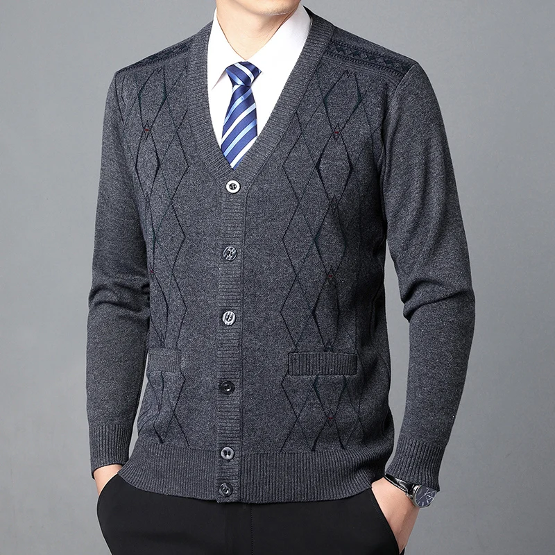 

2023 Men's Cardigan Non Plush Fashion Casual Long Sleeved Sweater Warm V-neck Cardigan Coat