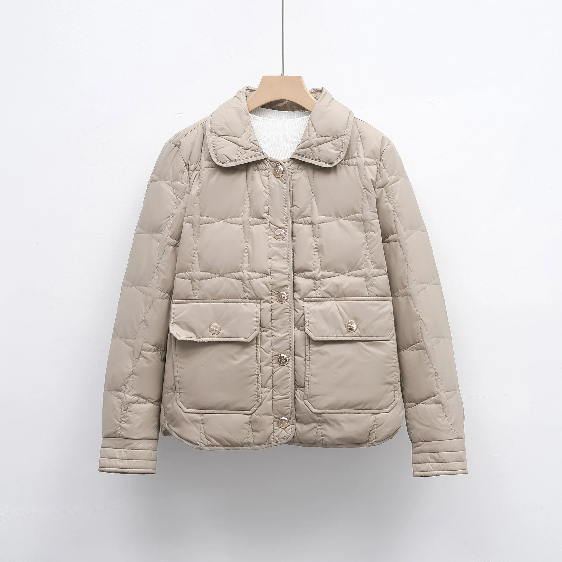 Description Picture 3 of itemWomen Short White Duck Down Jacket Stand Collar Female Loose Casual Soft Warm Coat Covered Button Big Size Good Quanlity