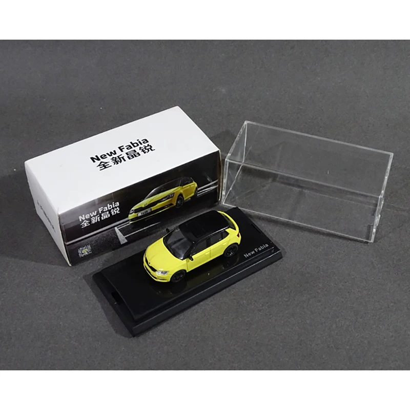 Modèle Réduit Skoda Fabia III échelle 1/43 - Alliage Moulé - Décoration Collection, Bureau, Cadeau - 8