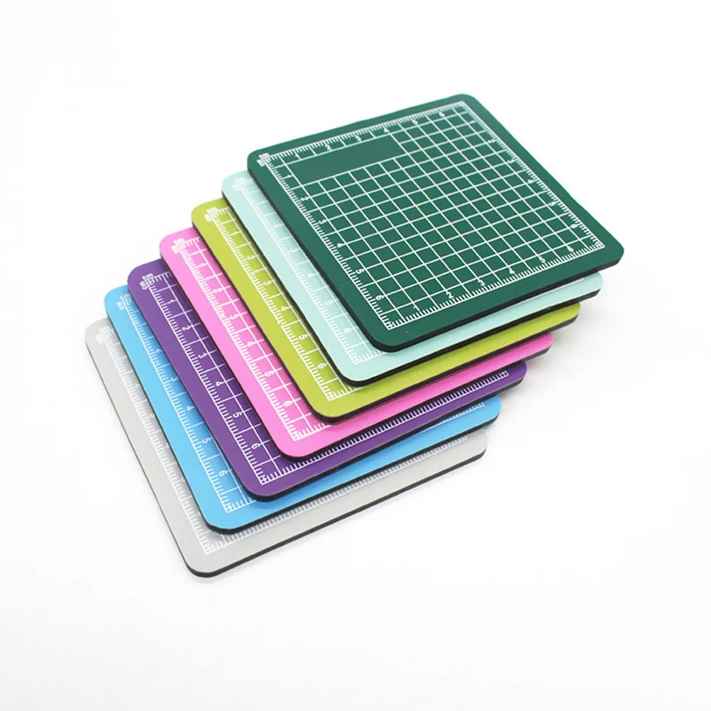 PVC Cutting Pad Mint Green Non-Slip Self-Healing Cutting Mat Lined Plate Sewing Fabric Tool Manual Sewing Machine Pad 8x8cm 1