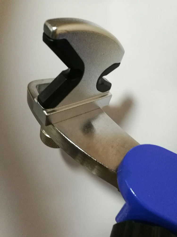 Description Picture 6 of itemAlpha 1PC Badminton Stringing Clamp 8mm Securing K Clip Tennis Racket Machine Stringer Tools Clamp Parts Accessories