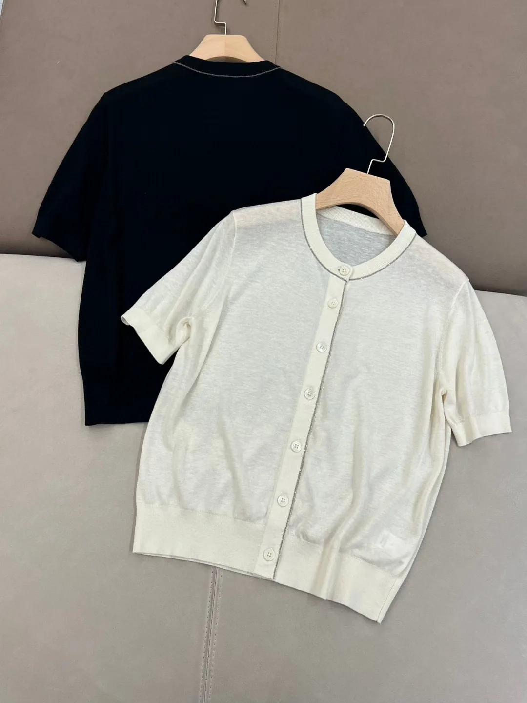 

Linen silk knitted short sleeve beads exquisite trim blouse