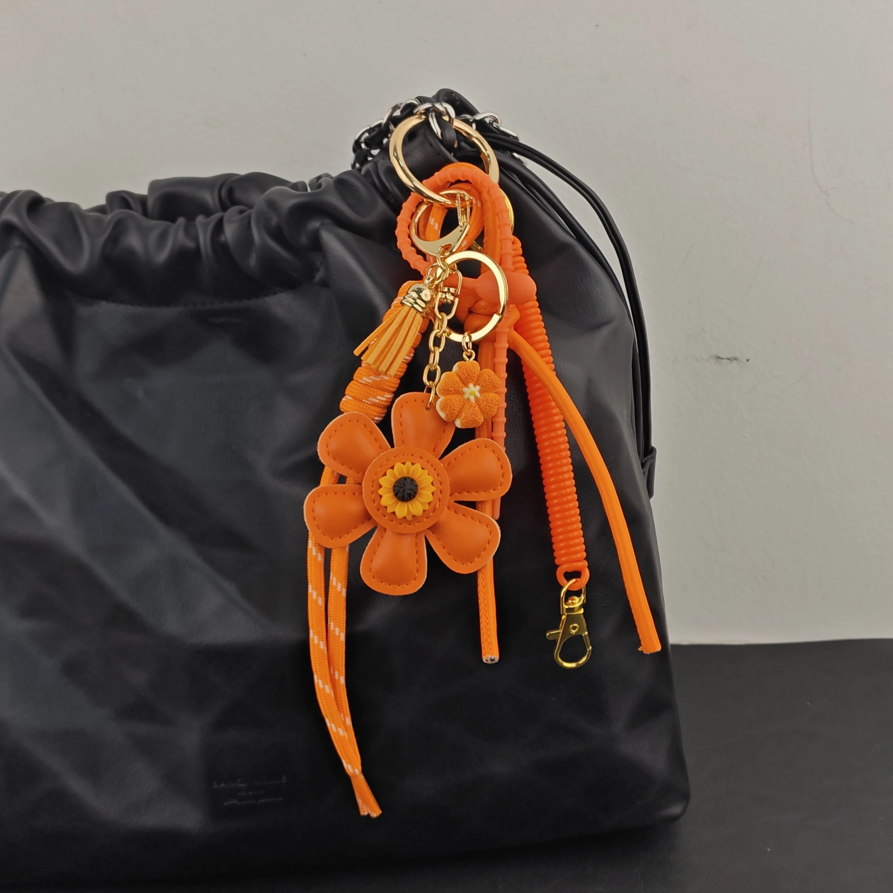Sunflower Leather Bag Charm with Braided Rope - Fashionable Women's Keychain Accessory & Gift Wholesale