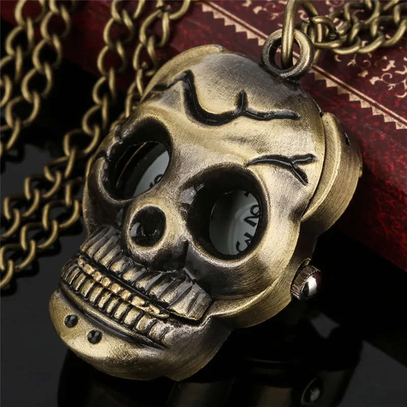 

Bronze Skull Head Shape Men Women Retro Quartz Pocket Watch Arabic Number Small Size Clock with Sweater Necklace Chain Timepiece
