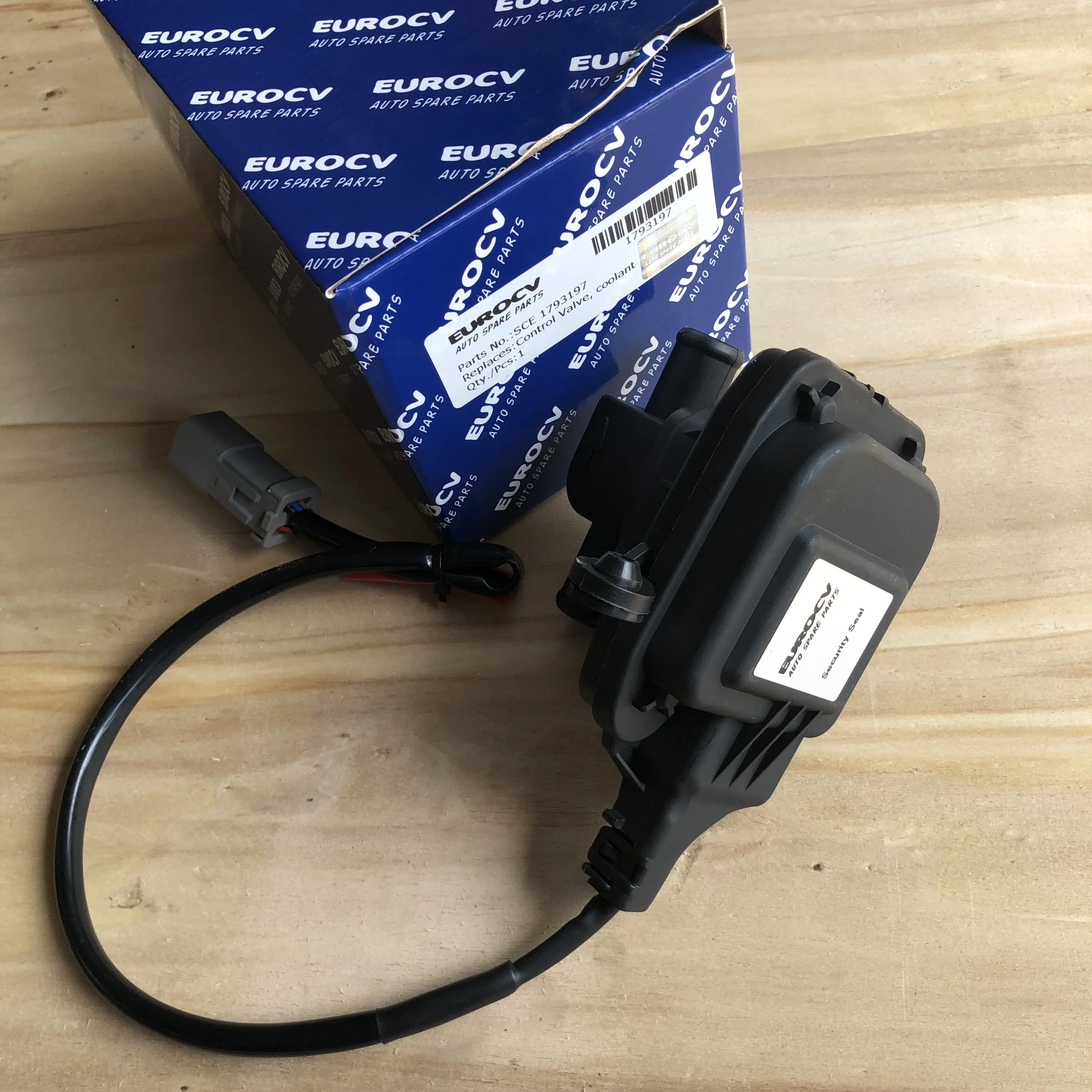 Spare Parts for Scania Trucks SCE 1793197 2160199 Coolant Control Valve