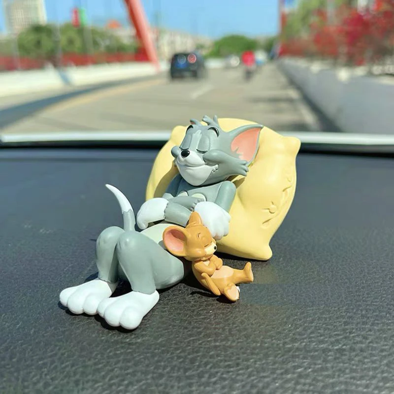 

Tom Cat Mouse Car Ornament Mini Cute Desk Decorations Adorable Figurines Collectible Playful Display For Fun Style Kids Gifts