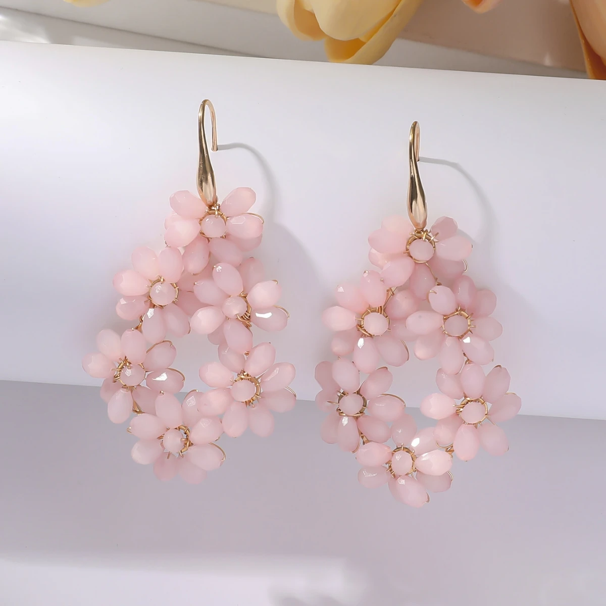 Trendy Flower Shaped Seed Beads Drop Earrings for Women Girls Boho Floral Crystal Beaded Dangle Earrings Handmade Jewelry Gifts