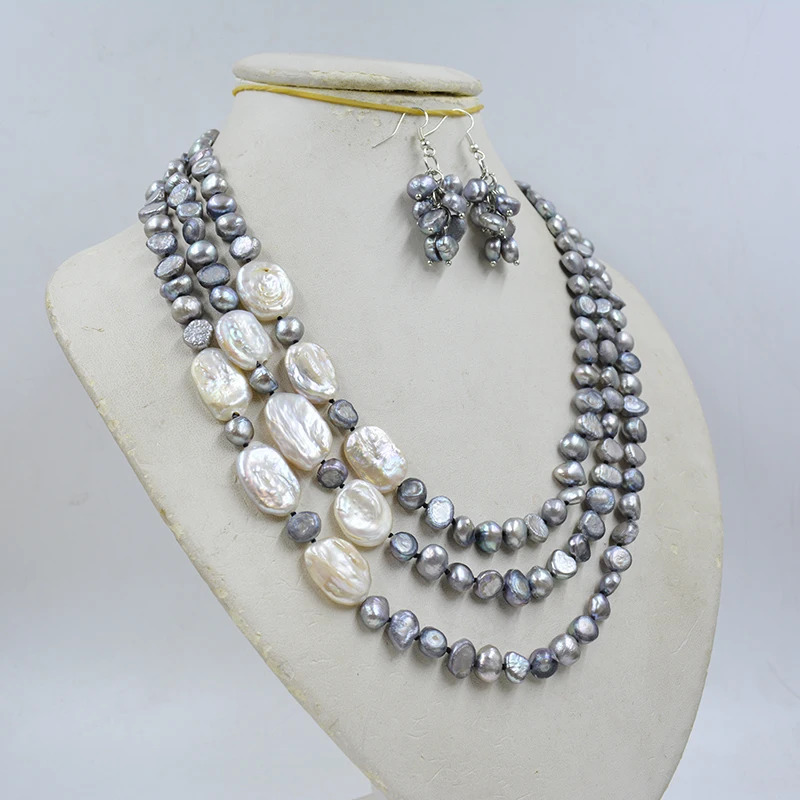Collar De Perlas Barrocas Con Espinela Negra - Longitud 18 Pulgadas, Chapado En Oro Amarillo, Hecho A Mano