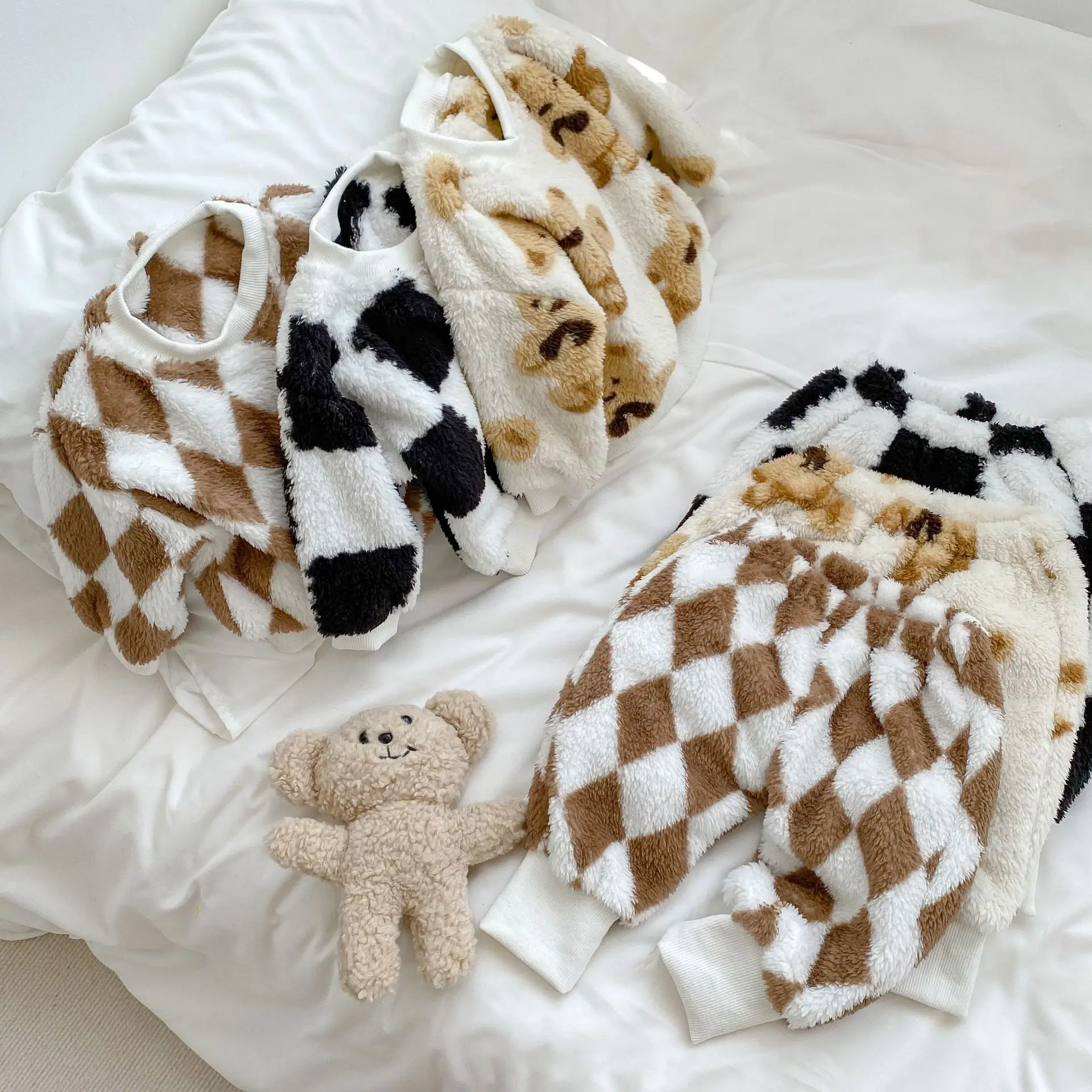 

Baby Winter Wear, New Foreign Style Baby Bear, Double-sided Velvet Long Sleeve Trousers, Two-piece Baby and Child Suit
