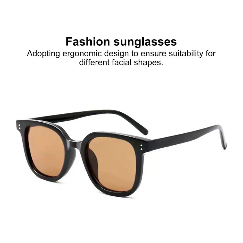 

Classic Sunglasses Foldable Women Sunglasses with Strong Hinge Anti-uv Protection Transparent Gradient Color Stylish for Easy