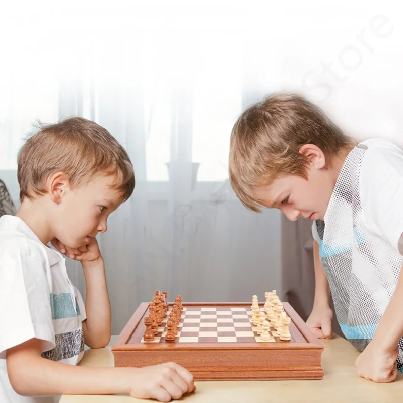 

Magnetic Wooden Chess Set Felt Game Board 31.5cm * 31.5cm Internal Storage Adult Children Gift Family Game Board