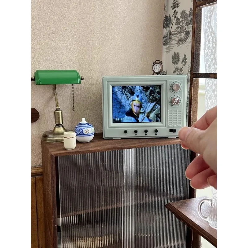 Retro Mini TV  Can Be Played Cartoon Toy Dollhouse Scene Model Miniature Television Model Toys Kitchen Furniture Playable Video 3