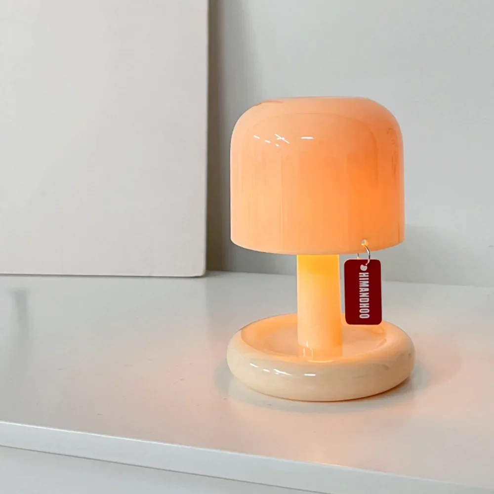 Mini Creative Mushroom Table Lamp Sunset Color Rechargeable Desktop Night Light for Bedroom Bedside Living Room Decor Kids Gift Desk Lamp Night Light Mini Night Light Mini Led Light Led Desk Lamp
